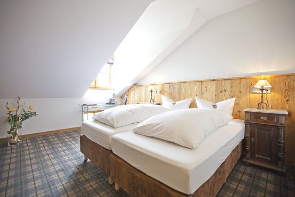 Hotel Die Post Landgasthof (Berg)